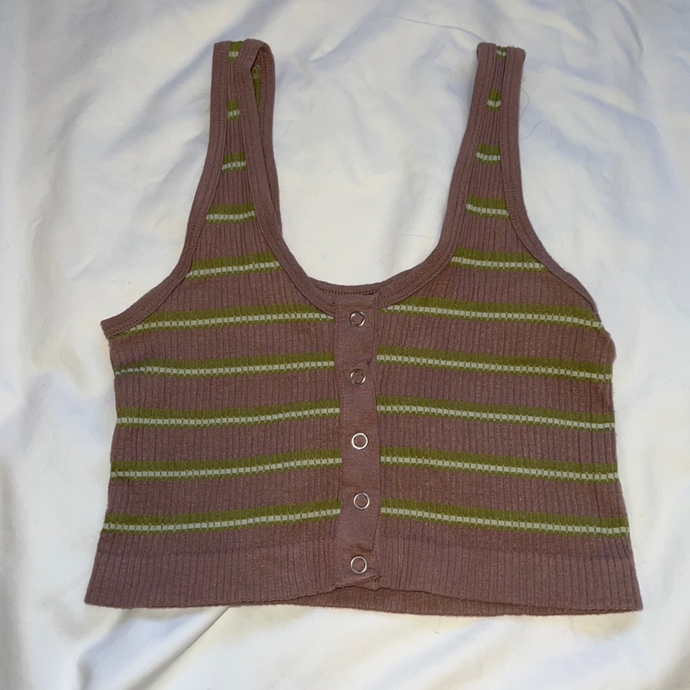 UO out from under cropped tank size XS/S